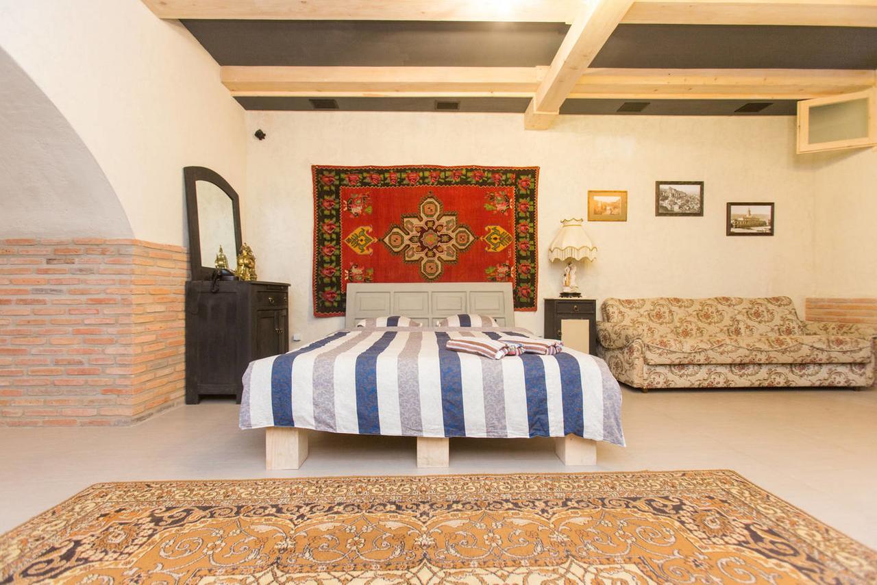 Nice Room Boutique Tbilisi ภายนอก รูปภาพ